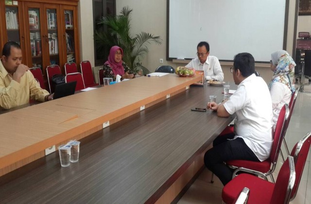 Rapat pembahasan teknis dengan PT.Telkom dalam pengembangan Smart City