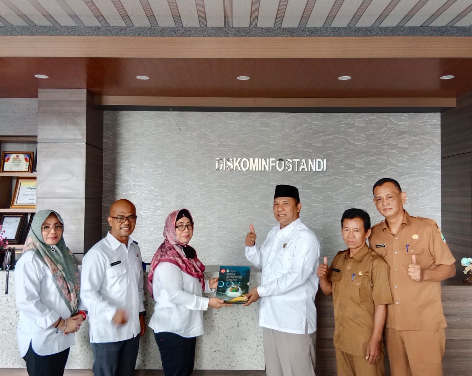 Kunjungan Kerja Komisi I DPRD Kabupaten Karawang Ke Diskominfostandi Kota Bekasi
