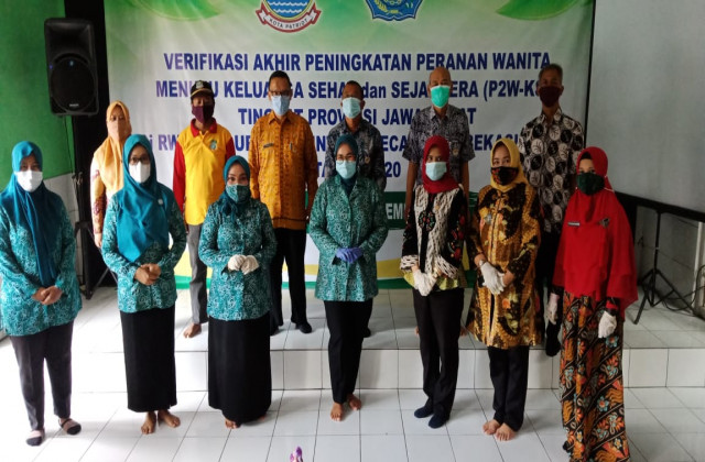 Verifikasi Akhir P2WKSS Tingkat Provinsi Jawa Barat di Kelurahan Bintara Kecamatan Bekasi Barat