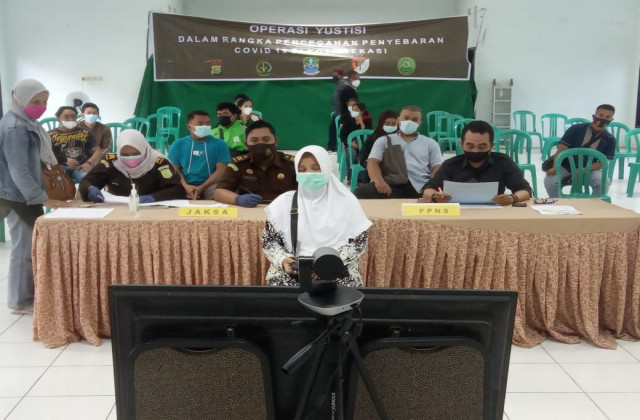 Sidang Yustisi Virtual Pelanggaran PPKM Darurat di Kota Bekasi