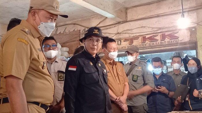 Tinjau Harga Pangan, Plt. Wali Kota Bekasi Dampingi Wamentan RI Blusukan Ke Pasar Baru