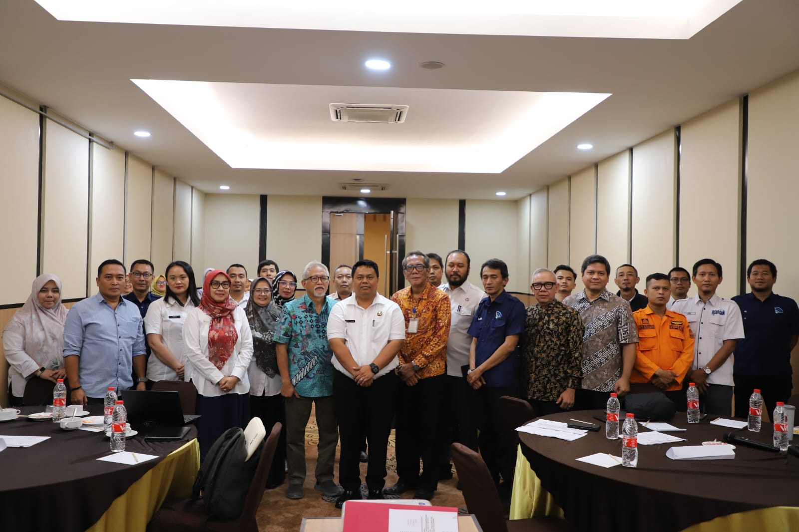 KEPALA DINAS KOMINFOSTANDI BUKA FGD PENGEMBANGAN KOTA CERDAS